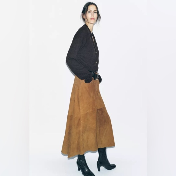 Zara 100% SUEDE SKIRT ZW COLLECTION LIMITED EDITION - Picture 6 of 8
